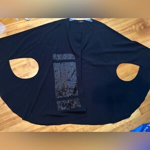 Unique Lace brand tunic